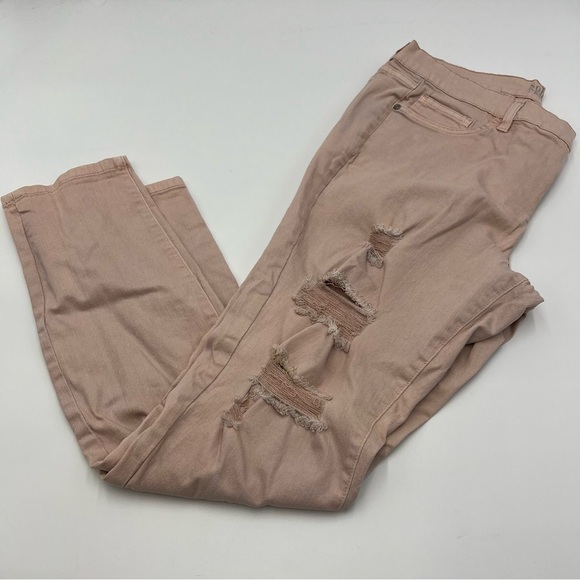 Stylish Distressed Pink Jeans - Picture 4 of 6